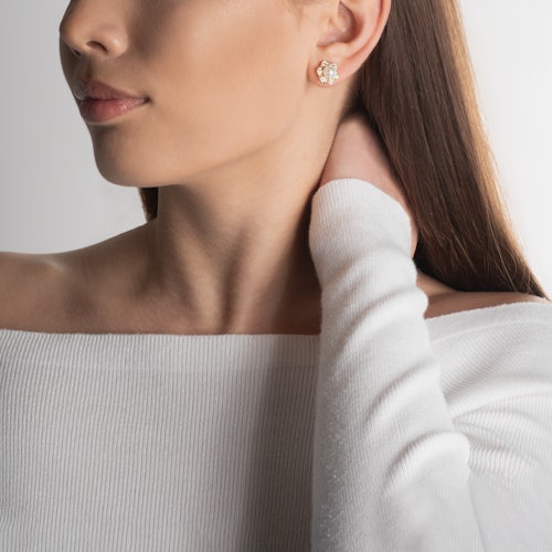 Kolczyki kwiaty Savicki: złote, cyrkonie